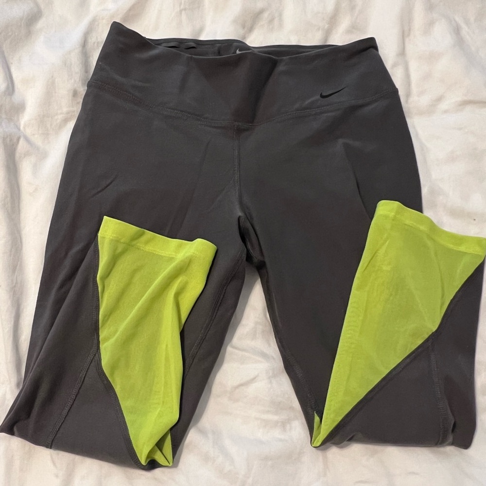 Nike leggings